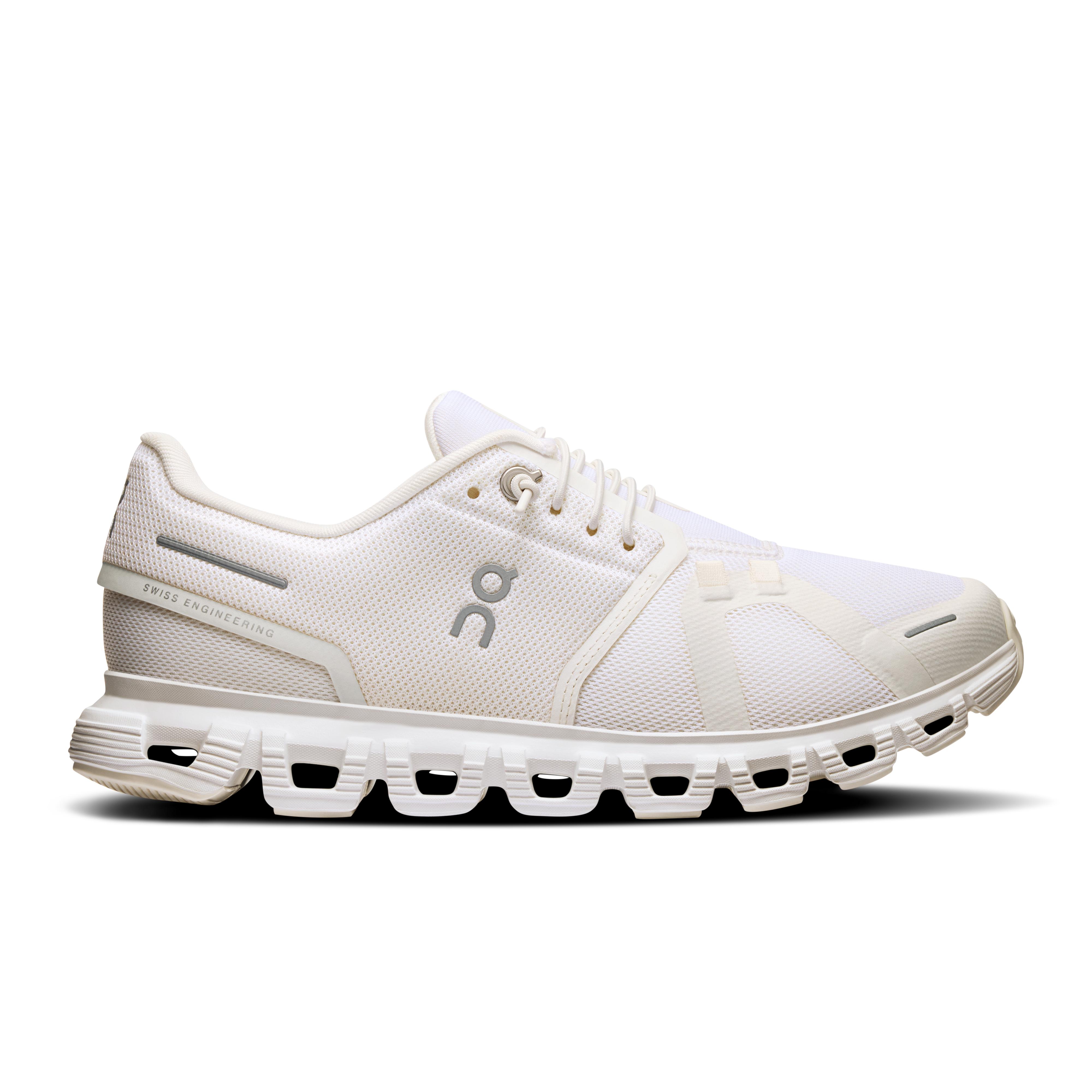 Cloud 6 women slip-on shoe On all white side 3WF10061200