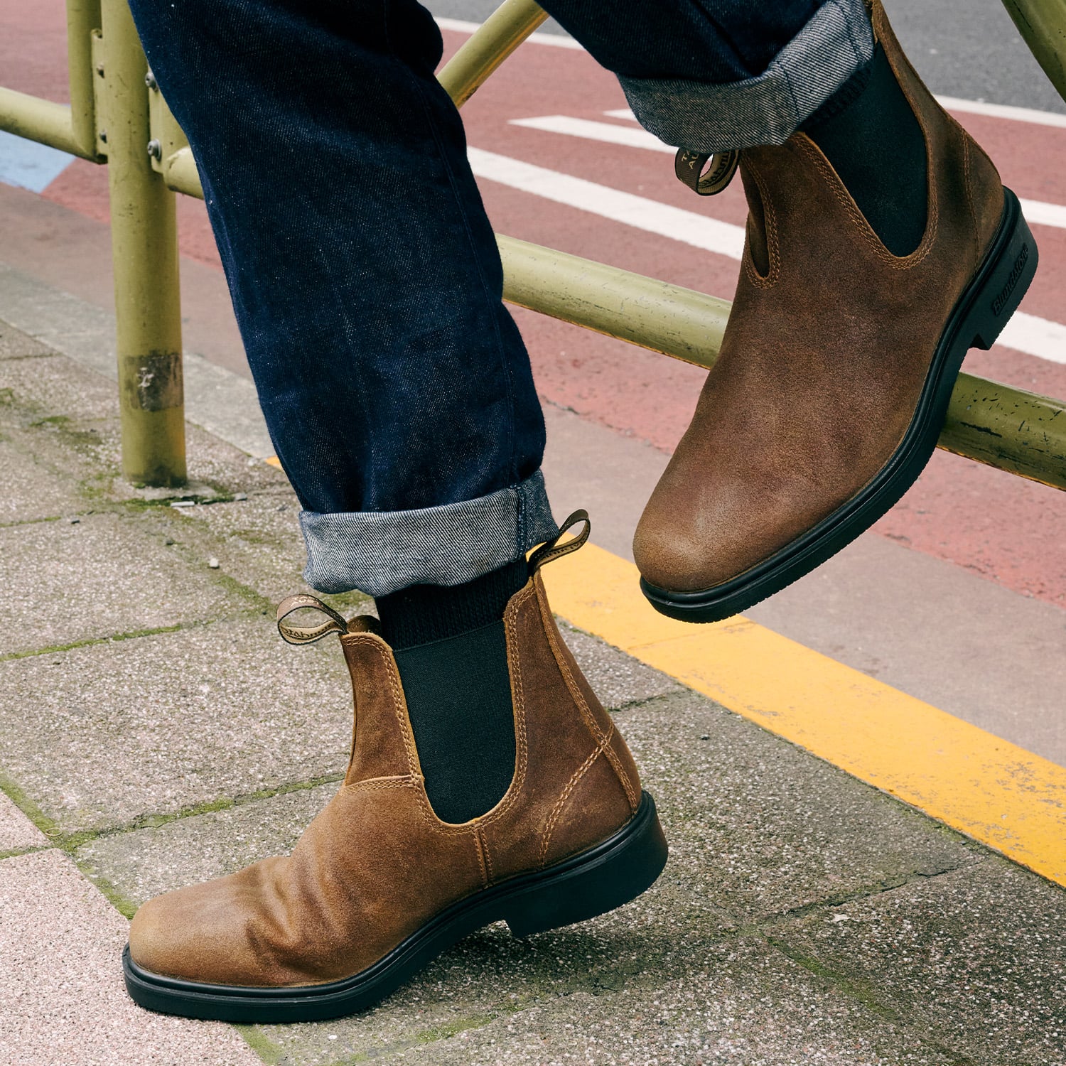 *NEW* Blundstone #2581 - Dress Boot (Tobacco Suede)