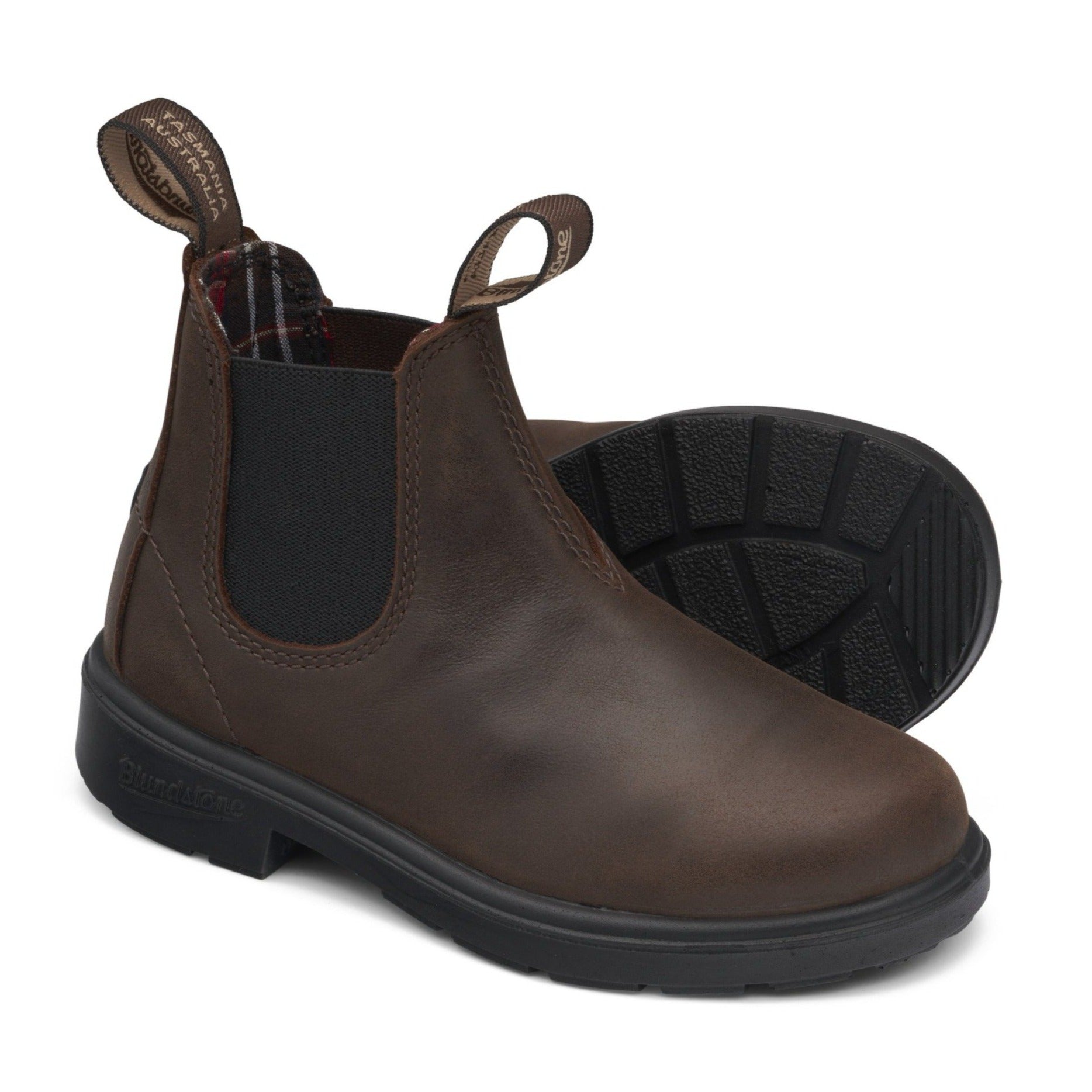 kids blundstone children blunnies 1468 antique brown pair bottom sole