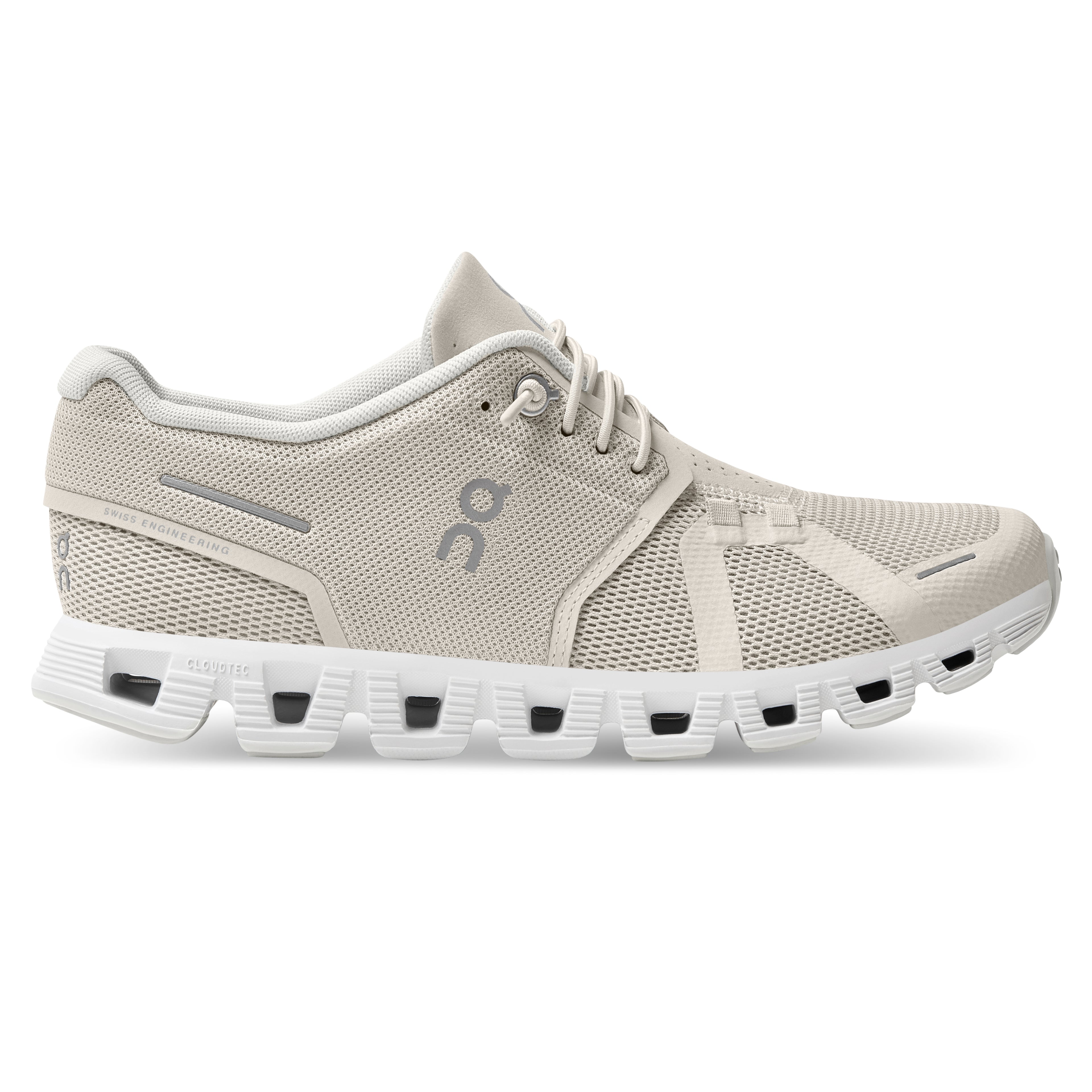 On running Cloud 5 shoe women pearl beige side 59.98773