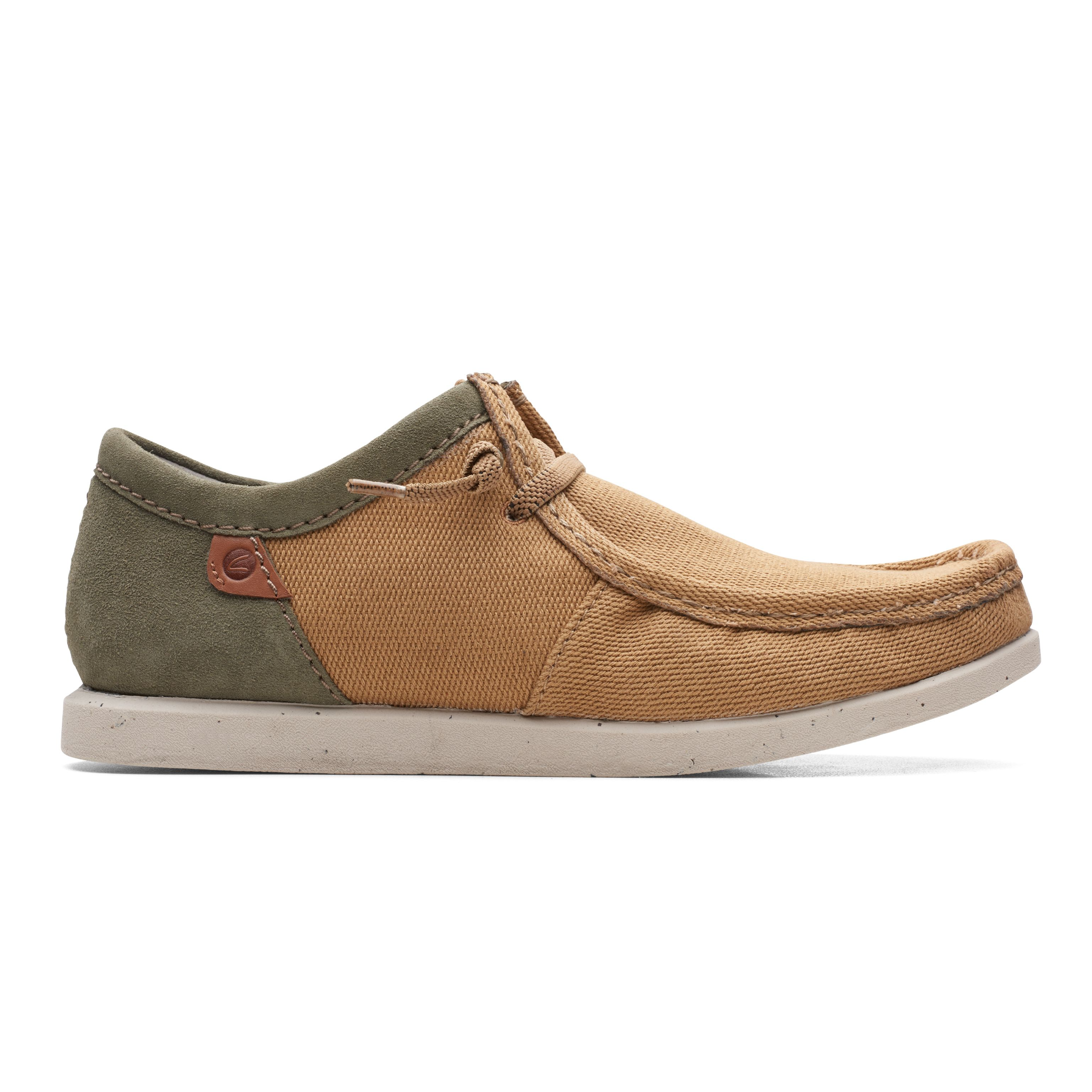 shacrelite moc shoe men clarks dark sand combination