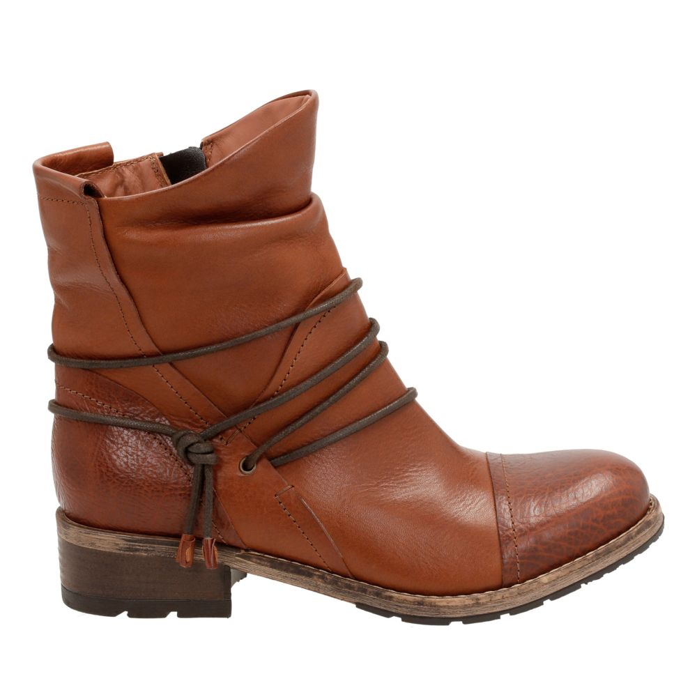 Volara Dina Ankle Boot Clarks Volara Dina Ankle Boot Clarks