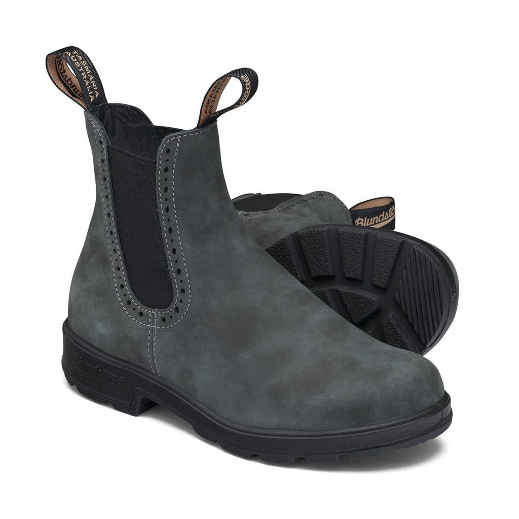 blundstone women series high top boot 1630 rustic black pair bottom sole