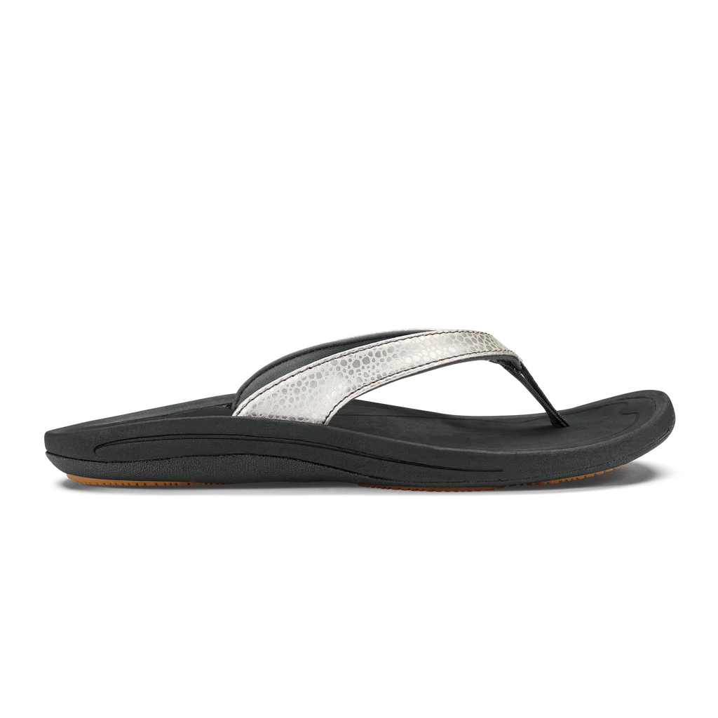 New balance women's top revive thong sandal