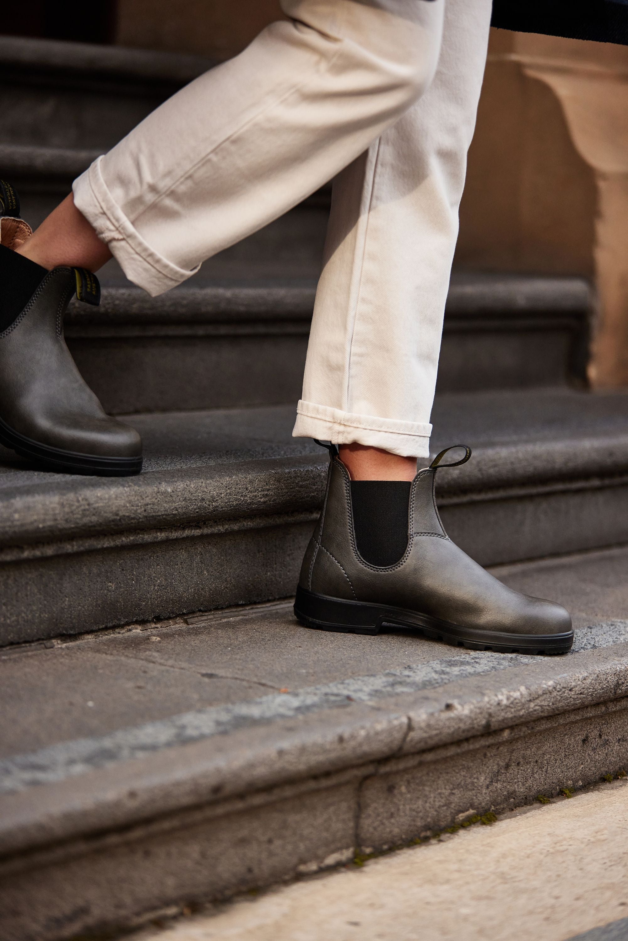 Steel shop gray blundstone