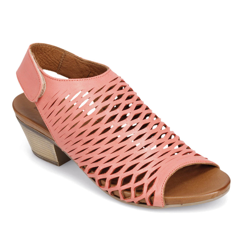 bueno lacey sandal coral