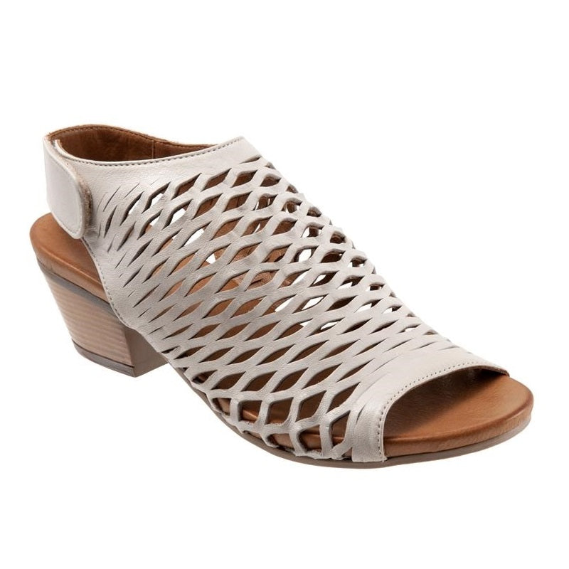 bueno lacey sandal tusk